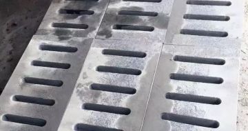 九江 芝麻灰石材沟盖板