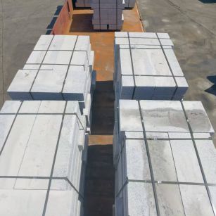 九江 路沿石装车出货