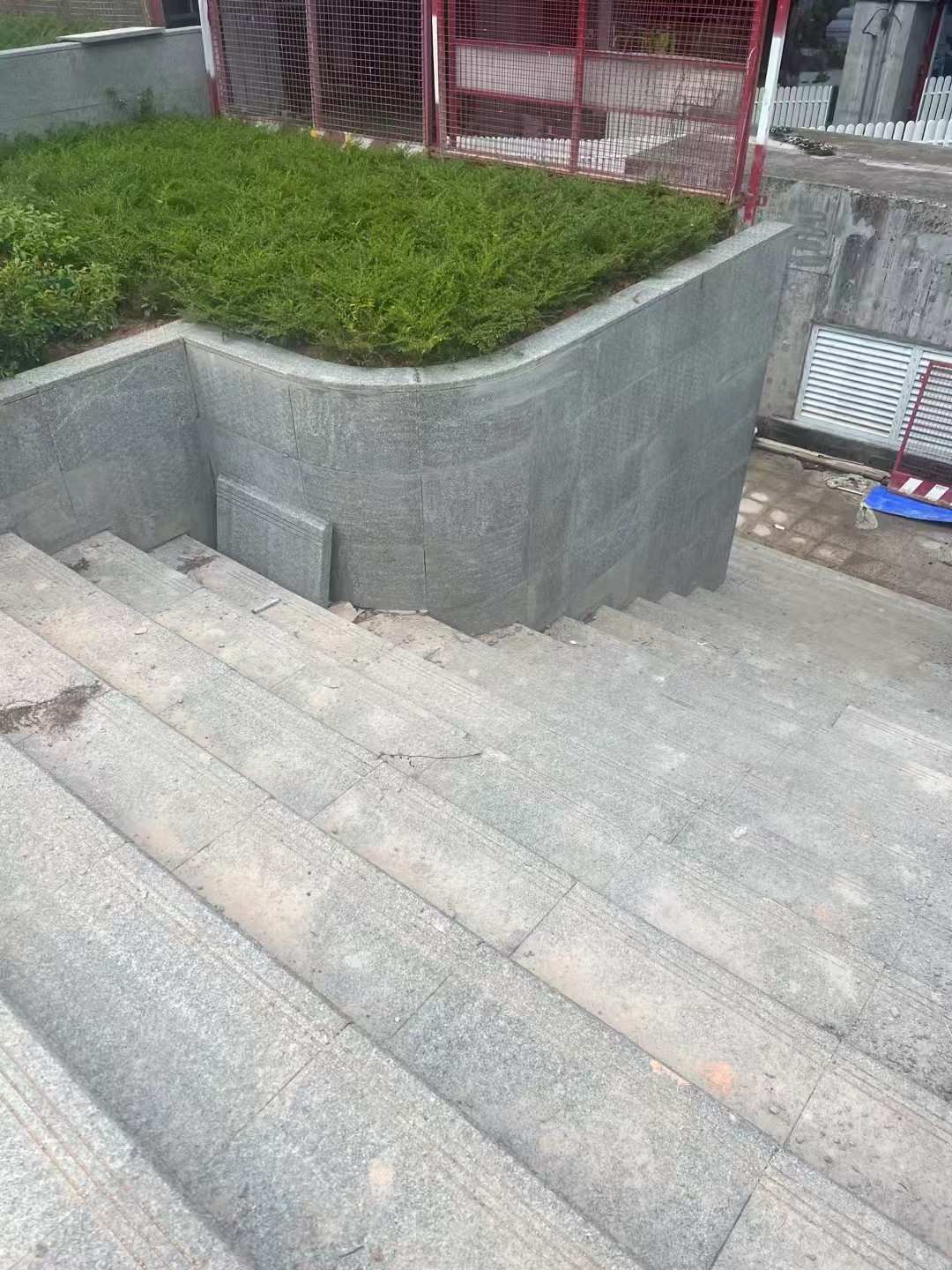 九江 芝麻黑火烧面铺装案例