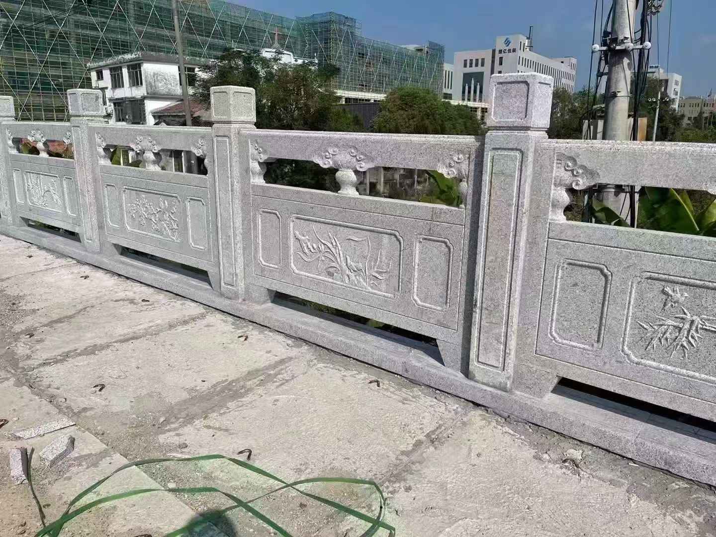 九江 芝麻白栏杆
