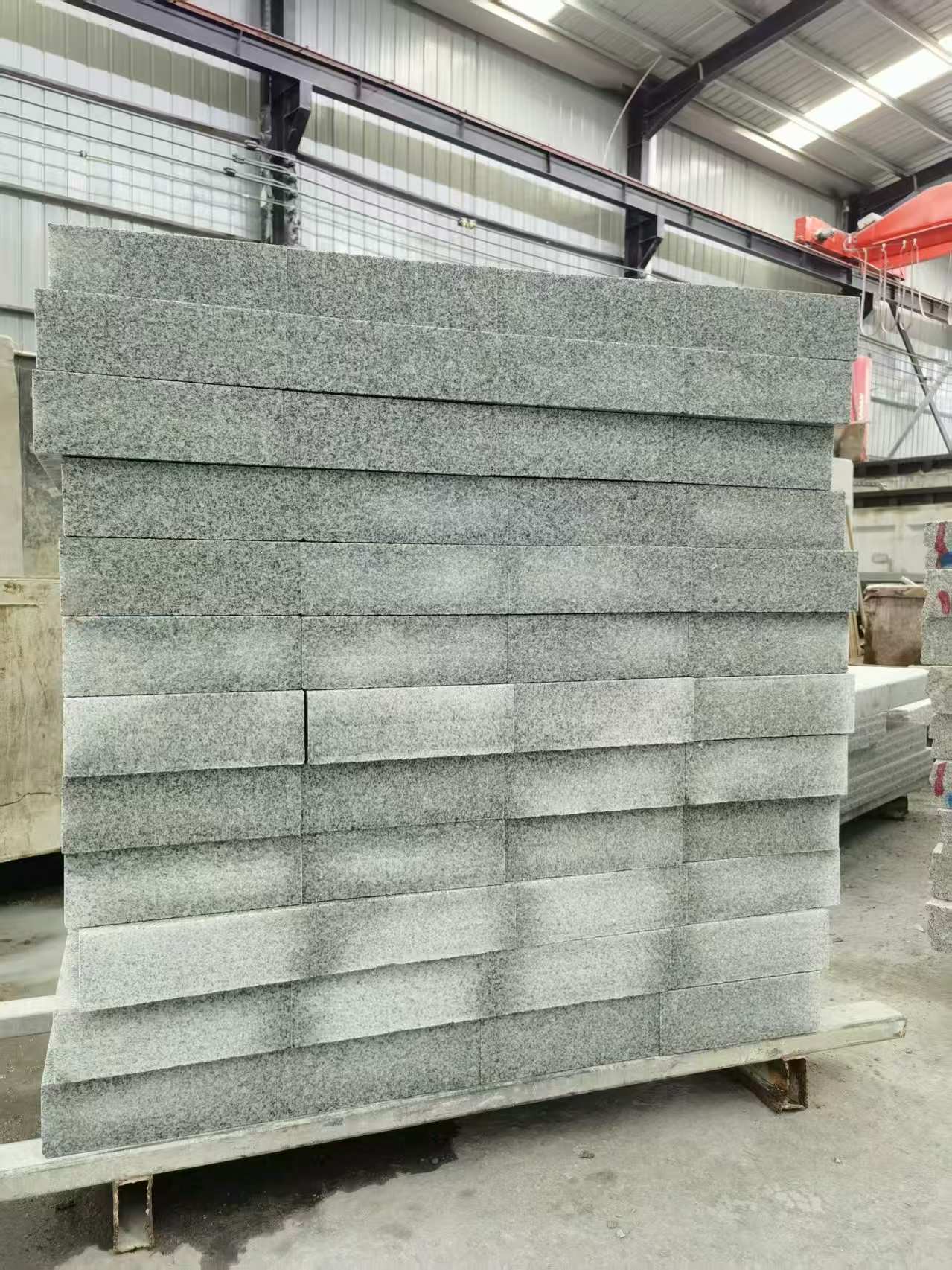 九江 芝麻白10公分300*600广场地铺，A料定制，尺寸标准，厚薄均匀