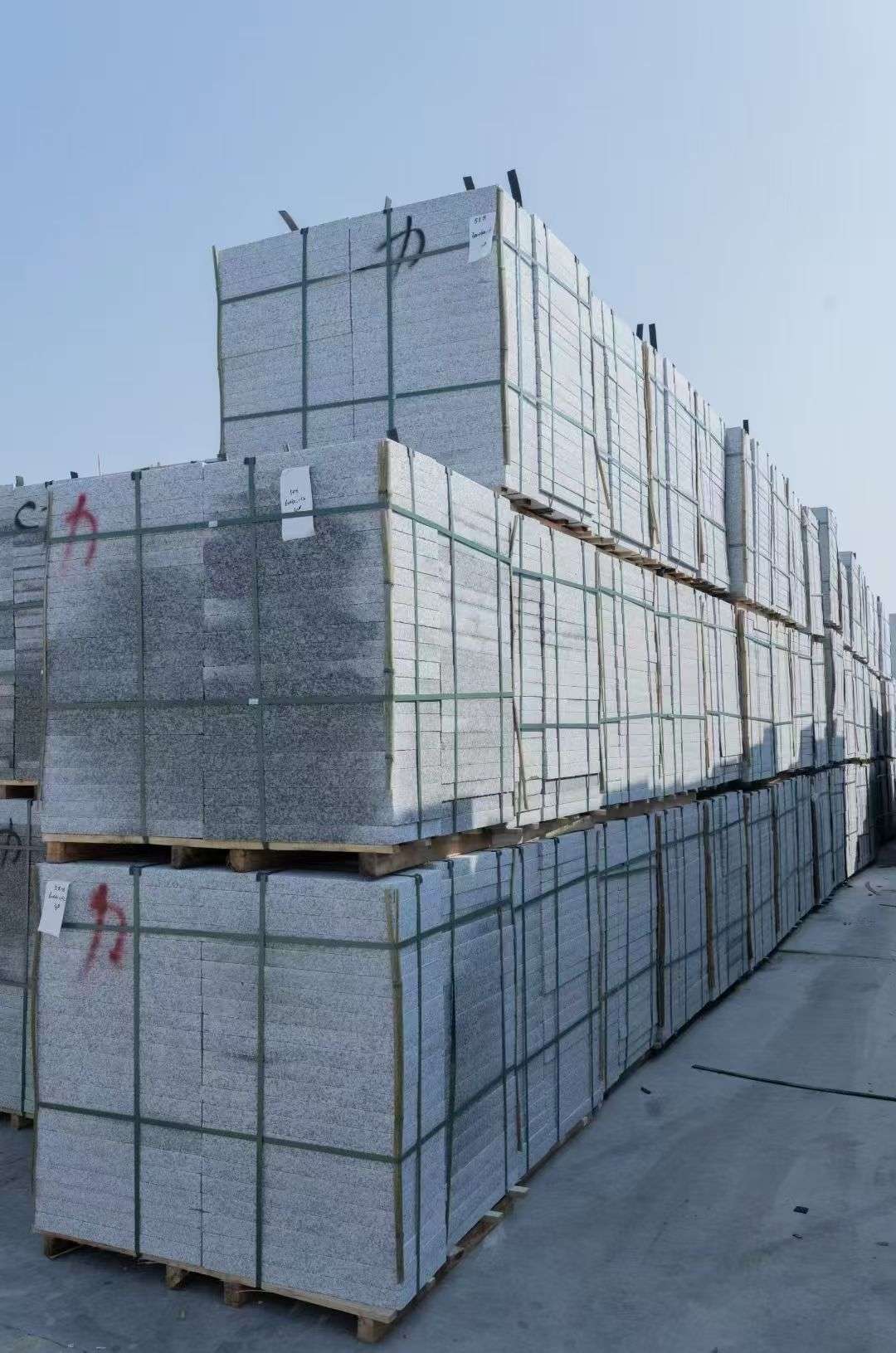 九江 芙蓉白、大花白、小白花荔枝面成品地铺石