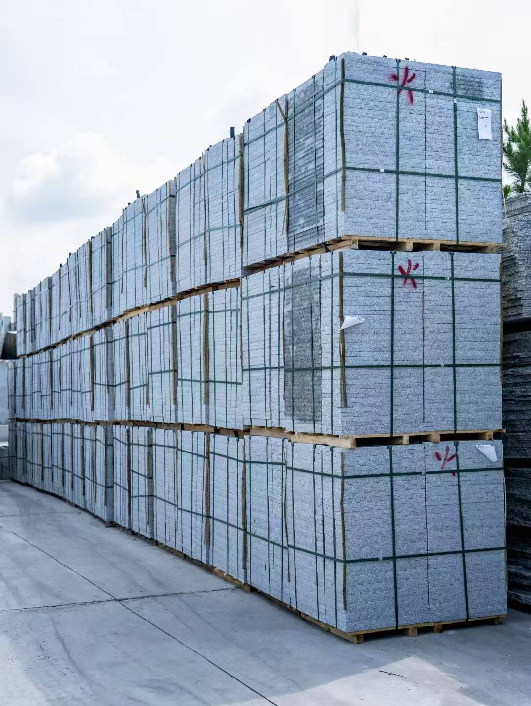 九江 芙蓉白3公分火烧地铺成品300*600